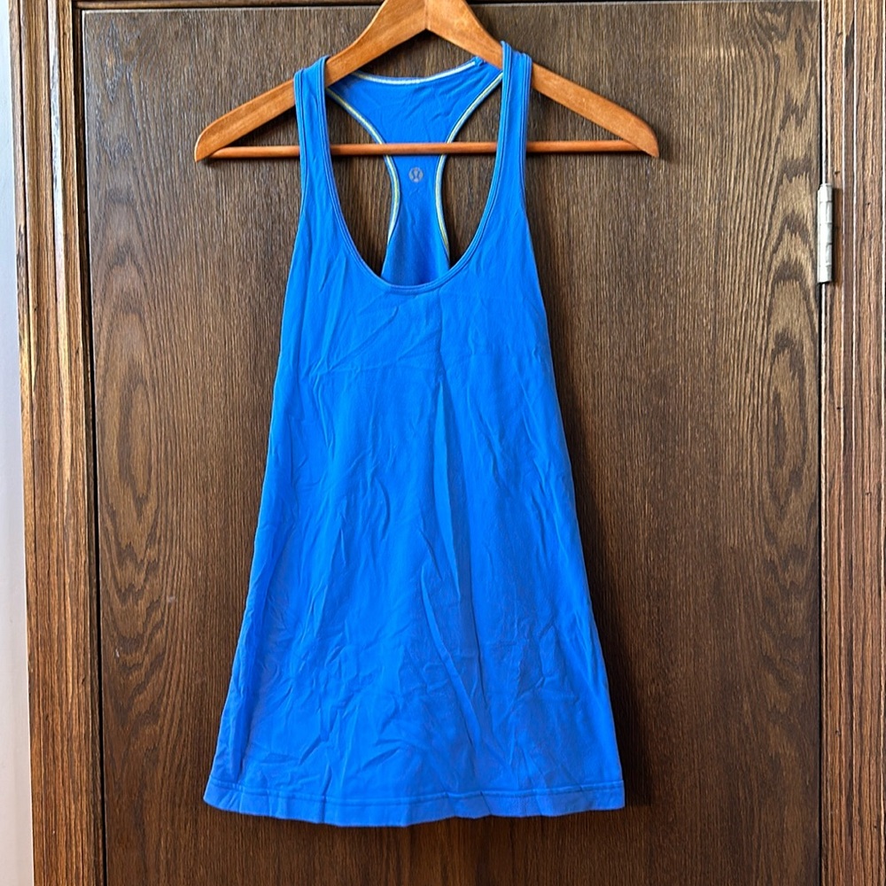 Lululemon size 8, cool racerback tank
